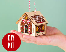 Load image into Gallery viewer, 3D gingerbread house kit