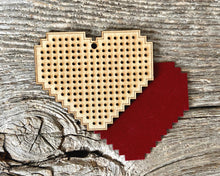 Load image into Gallery viewer, Design-your-own heart kit