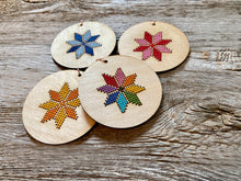 Load image into Gallery viewer, Merry and Bright ornament kit