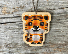 Load image into Gallery viewer, Tiger DIY laser cut wood cross stitch kit