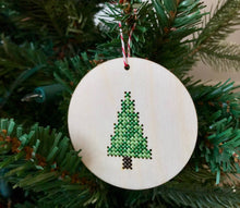 Load image into Gallery viewer, Modern tree ornament kit