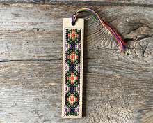 Load image into Gallery viewer, Vintage floral cross stitch wood bookmark kit
