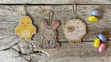 Load image into Gallery viewer, Chick shown with bunny and sheep kits also available on canadianstitchery.com
